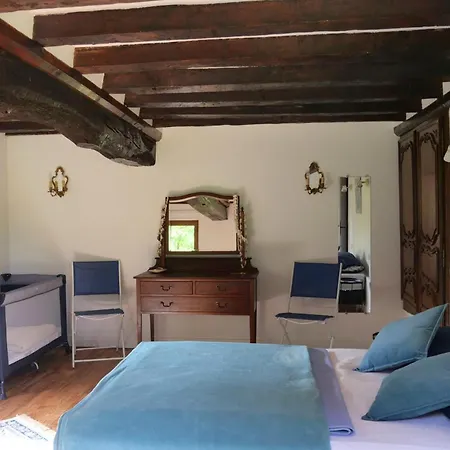 La Petite Haie Bonneville-la-Louvet